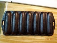 corn stick pan back.jpg