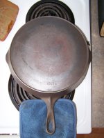 Wagner Ware Sydney -O- 1060 with ridged handle.JPG