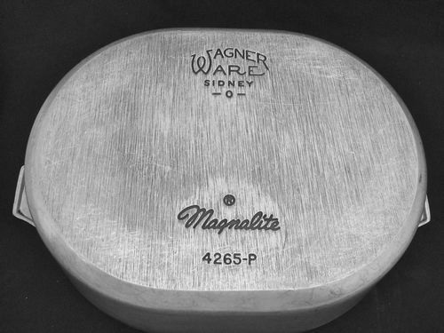 Club aluminum Dutch oven, Wagner Ware Magnalite 4512 skillet with