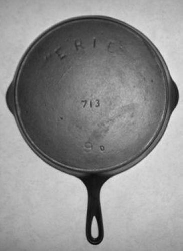 No.8 Cast Iron Skillet, 10 ¼ inches