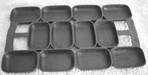 Vintage Cast Iron Muffin Gem Pan Mold 12 Muffins - antiques - by