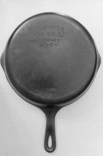 Early Arc Wagner Cast Iron Skillet #10, 11-3/4, restored