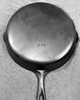 Unmarked Cast Iron Cookware Identification - The Cast Iron Collector:  Information for The Vintage Cookware Enthusiast