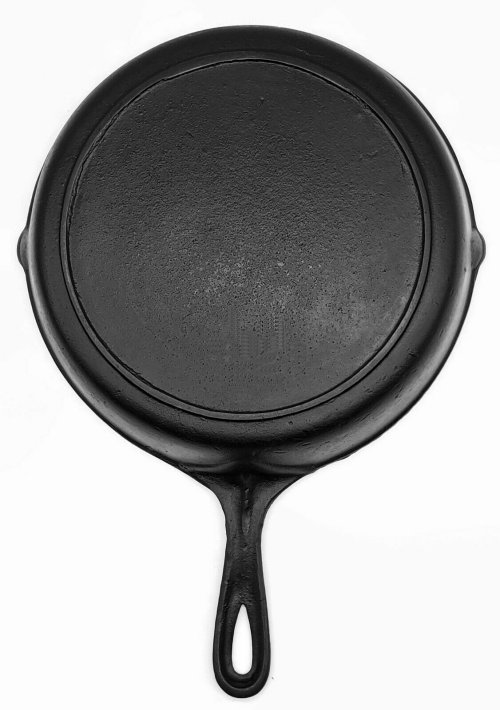 VTG Lodge #8 Cast Iron Skillet & VTG C-8 Wagner Glass Lid