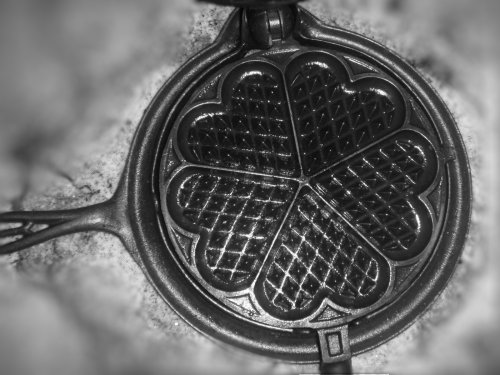 Waffle Irons - The Cast Iron Collector: Information for The